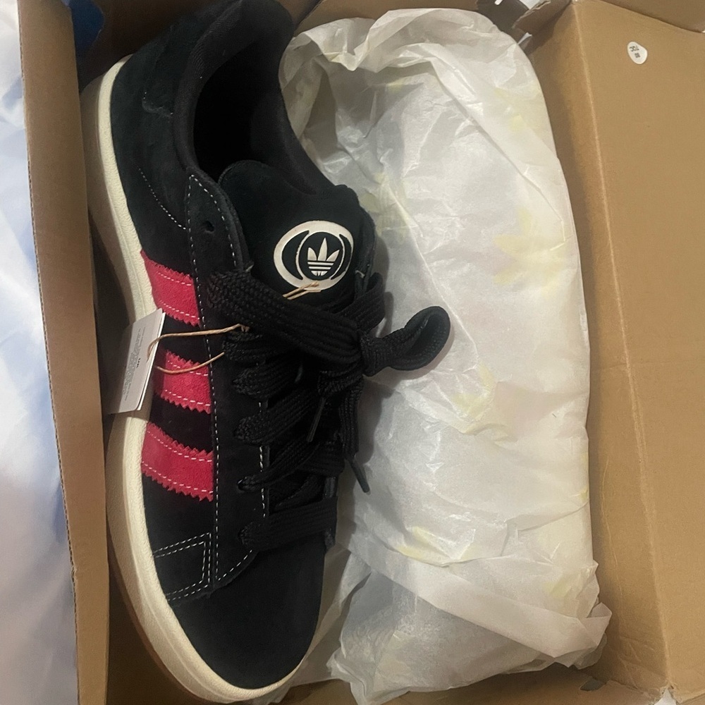 Adidas Black and Red Sneakers for Women and Men - Picture 13 of 13